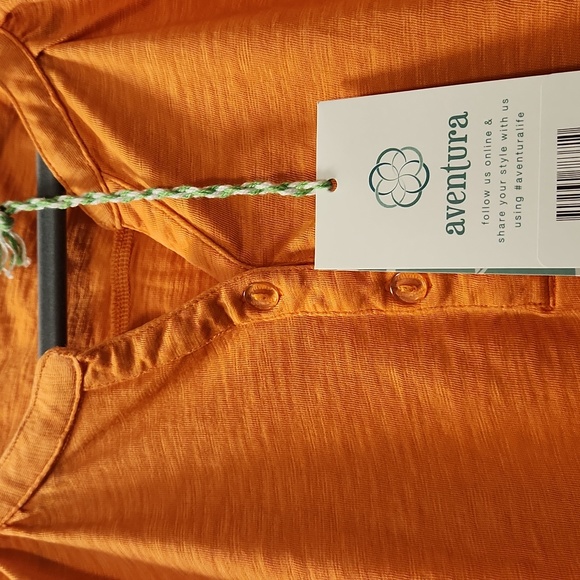 NWT Aventura Top size S - Picture 4 of 6